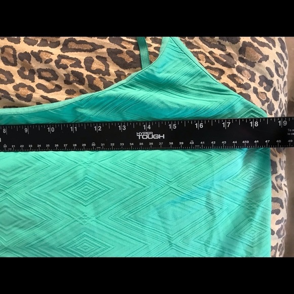 Apostrophe XL green textured camisole mid weight stretch not see through NWOT - Picture 3 of 11
